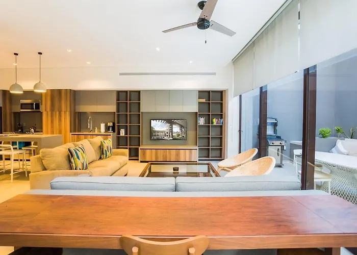 Casa Marina On Of Puerto Paraiso Mall! Apartment *